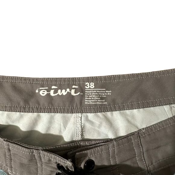 O’iwi ~ Ehiku Kane Board Shorts ~Super-soft & lightweight ~paddle canoe ~size 38 - Picture 6 of 12